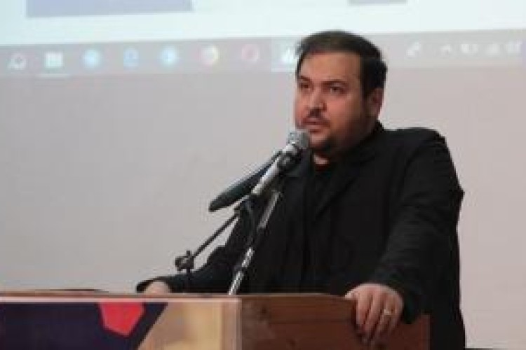 معین: موازنه قدرت در فضای مجازی در حال تغییر است/ جریان معاند دیگر به طور کامل قدرت این حوزه را در اختیار ندارد