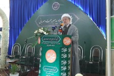 وحدت بین شیعه و سنی توطئه‌های دشمن را خنثی کرده است