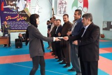 تقدیر از قهرمانان کاراته کا بانوان شهرستان پاوه+تصاویر