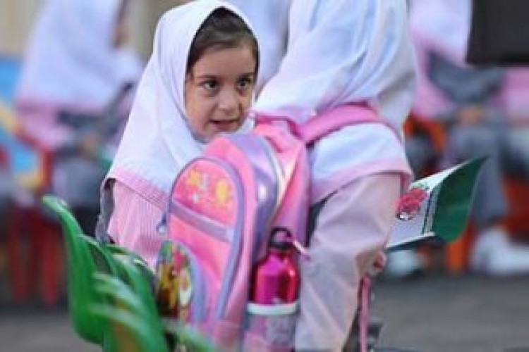 خطری که در کمین 14 میلیون دانش آموز است!