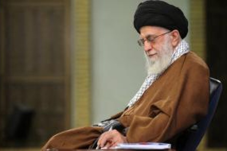 پیام تسلیت رهبر معظم انقلاب به جناب ماموستا آقای ملاقادر قادری