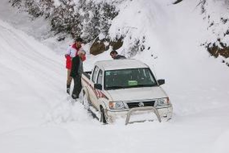 قطع راه ارتباطی ۸۵ روستای پاوه و جوانرود/ کشته و زخمی شدن 24 نفر در محورهای کرمانشاه