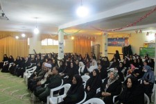 برگزاری همایش تحکیم بنیان خانواده و سبک زندگی ایرانی اسلامی در پاوه