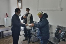  تقدیر شهردار پاوه از کارگران زحمت‌کش فعال در بخش ضدعفونی اماکن عمومی