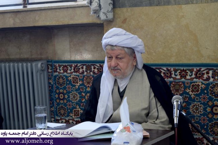  امام جمعه پاوه : به بهانه کرونا، نمی توانیم روزه را ترک کنیم / مؤمنین نماز تراویح را در منزل بخوانند