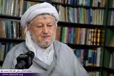 امریکا در داخل ویران است/ دموکراسی آمریکا را دیدیم