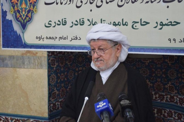 گران‌ترین کالای عصر ما اطلاع‌رسانی است/خبرنگاران باعث رشد و آگاهی دادن به جامعه هستند