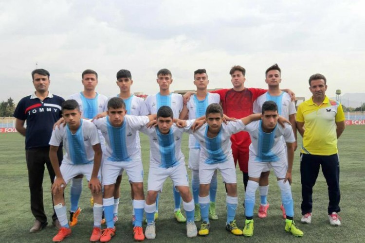 زور نوجوانان جوانرود به آکادمی مهدوی کیا نرسید