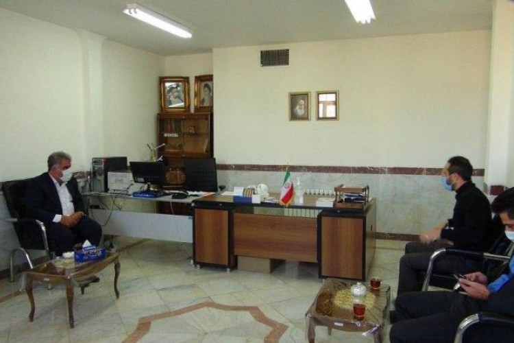 بخشداری نوسود در خصوص تجهیز گمرک بازارچه ی مرزی تلاش کند