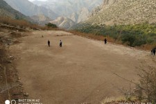 زمین چمن داریان پاوه و لزوم توجه مسئولین ورزشی به روستا