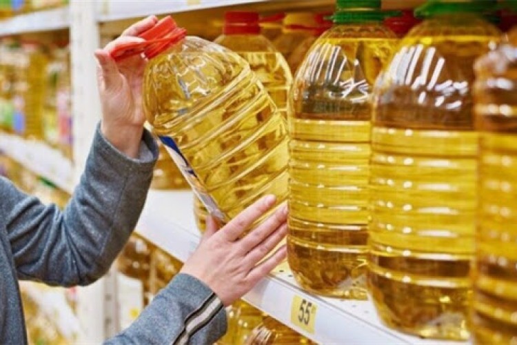 توزیع روغن خوراکی نیمه جامد و مایع در شهرهای نودشه و نوسود