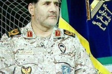  پیروزی انقلاب اسلامی،پرده‌های ظلمت شرق و غرب را از هم درید