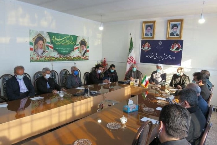 از بازنشستگان فرهنگی منطقه نوسود تجلیل به عمل آمد