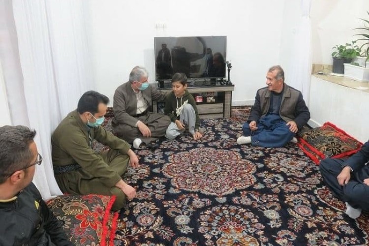  ابراز همدردی و جویای اوضاع و روند درمان دانش آموز مبتلا به تالاسمی در بیدرواز/ درخواست از خیرین در کمک به این دانش آموز