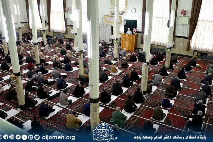 گزارش تصویری از اقامه نماز جمعه این هفته در پاوه