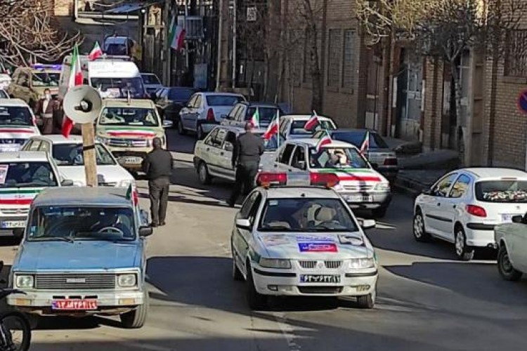 برگزاری رژه خودرویی در شهر مرزی نوسود