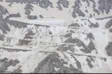 آغاز عملیات برف‌روبی و بازگشایی محور گردنه تته