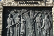 ئاڵمان دماو ۱۰۰ ساڵێ لواچیری؛