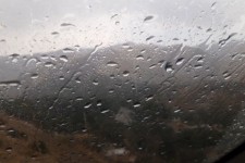 بارش باران در گرما گرم تابستان در پاوه+فیلم