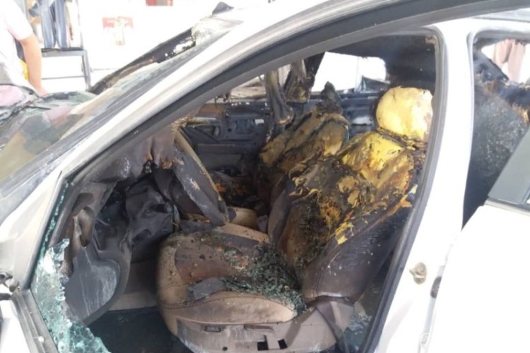 نشت بنزین خودرو، جایگاه سوخت را در پاوه به آتش کشید