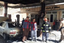 نشت بنزین خودرو، جایگاه سوخت را در پاوه به آتش کشید