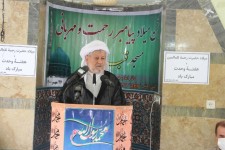 هرنوع قدم در راه ایجاد تفرقه در بین شیعه و سنی محکوم است/جنگ غرب با ما جنگ عقیده ای است