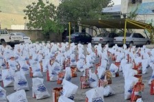 آغاز توزیع بسته های معیشتی و کمکهای مومنانه به مناسبت هفته بسیج