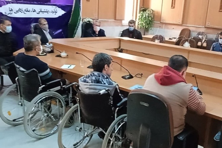 گزارش تصویری از برگزاری نشست با معلولین شهرستان پاوه