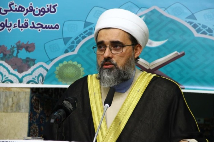 ماموستا قادری نمونه بارز مبلغ دینی برای اعتلای اسلام است