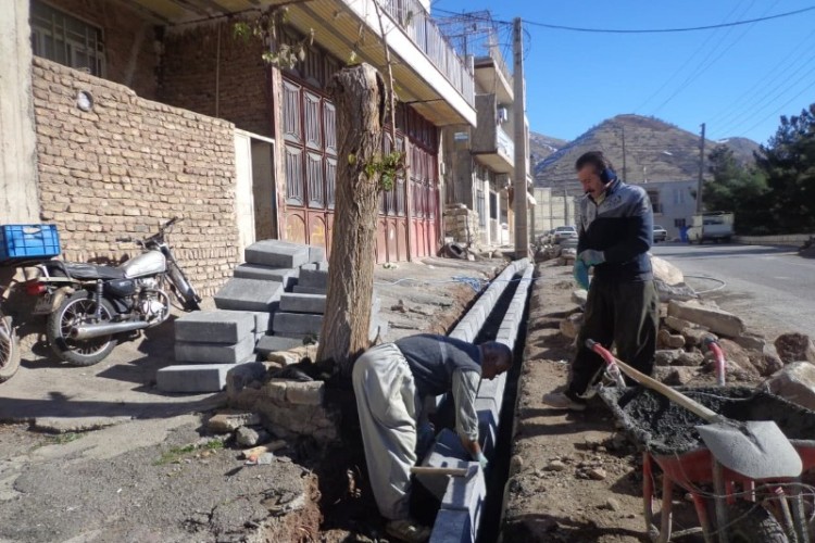 تسریع عملیات اجرایی جدولگذاری خیابان مرکزی