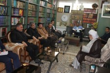 امام جمعه پاوه:  توسعه گردشگری در جامعه اسلامی باید با حفظ فرهنگ باشد