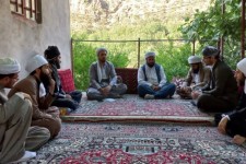 دومین نشست صمیمی (یه ک ده نگی ماموسایا لهونی)  در فضای باز وسرسبز روستای داریان