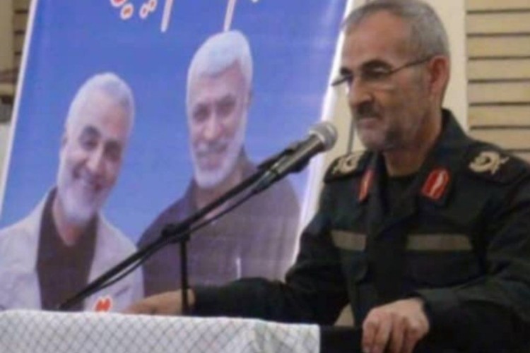 تقدیر از سربازی که  مبارزه با فقر و همراهی با بینوایان را کارزار رزم خویش می داند