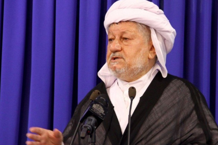 ایستادگی رهبری در مقابل دشمنان اسلام ثمره وحدت موجود در جامعه اسلامی است