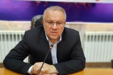 فردا تعیین تکلیف نهایی استاندارد سازی آسانسورهای مسکن مهر پاوه برگزار می شود/۹۵ درصد مشکل مسکن مهر شهرستان حل شده است