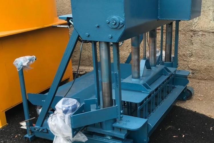 خرید دستگاه‌های جدید توسط شهرداری پاوه/ ساماندهی بیش از پیش معابر و درآمدزایی