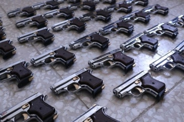 انهدام باند قاچاق سلاح و مهمات در مرز پاوه