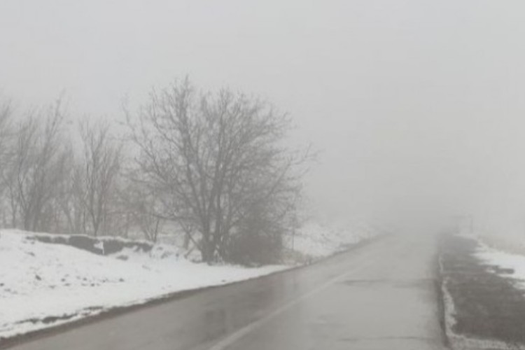 راههای ارتباطی 25 روستای شهرستان پاوه بسته شد/بارش 60 سانتیمتری برف در سه راهی شهدای پاوه