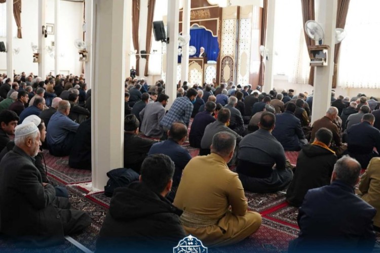 گزارش تصویری از برگزاری نماز جمعه امروز در پاوه