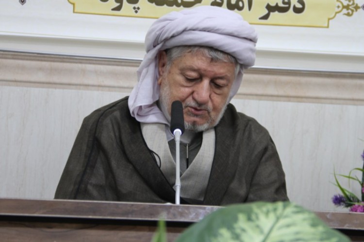 توطئه دشمنان تمام شدنی نیست