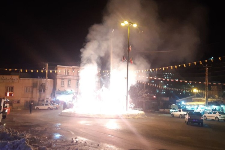 نوای «الله اکبر» , و نور افشانی در پاوه