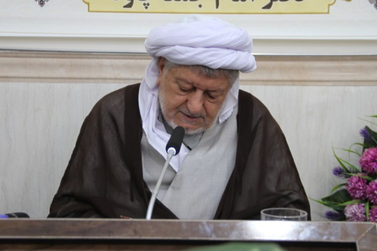 گردهمایی روحانیون شهرستان پاوه برگزار شد