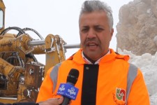 تداوم عملیات بازگشایی و برف روبی گردنه تته