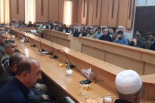 نشست صمیمانه رزمندگان دوران دفاع مقدس در پاوه برگزار شد