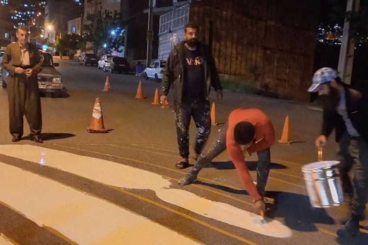 شروع خط کشی و رنگ آمیزی خیابان و معابر پاوه