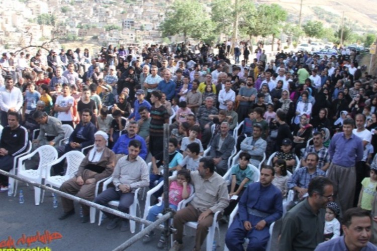 همایش بزرگ پیاده روی خانوادگی در پاوه برگزار شد+گزارش تصویری