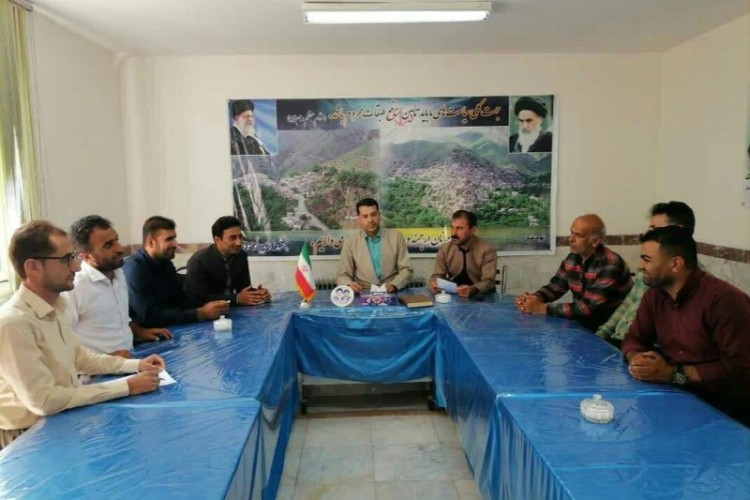 جلسه سامان دهی جایگاه پسماند و سگهای بلاصاحب در شهر نوسود برگزار گردید