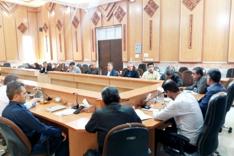 سازمان‌های مردم نهاد پل ارتباط بين مردم و دولت هستند