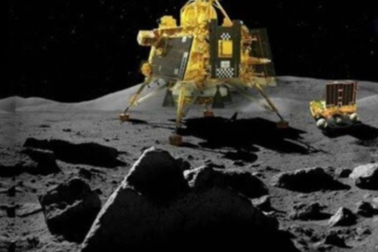 عەرەبانەکەو هِندی یاوا مانگێ