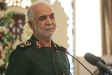 مردم پاوه ماندند و سیلی به دشمنان زدند/دشمنان از ما اسلام بی خاصیت می خواهند